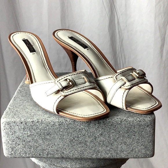 Louis Vuitton cream slip on sandals. - Picture 1 of 9
